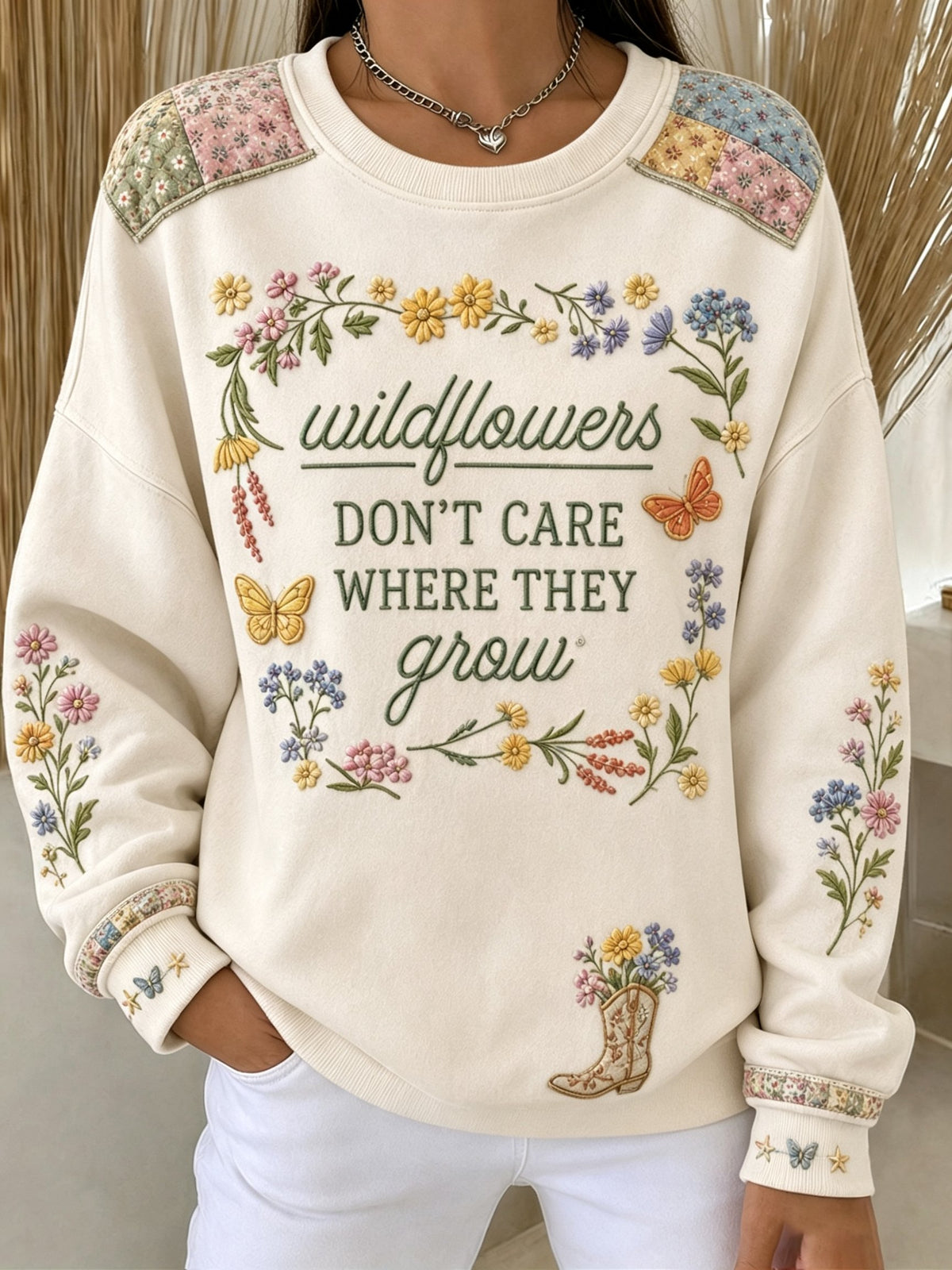 Women's Forever Our Queen of Country Print Sweatshirt