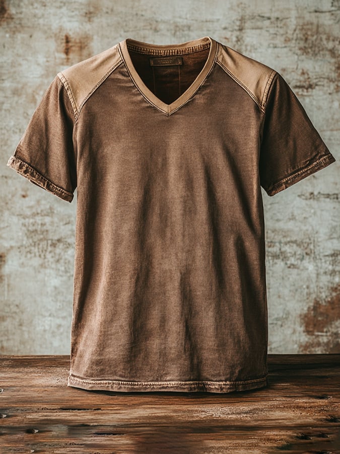 Men's vintage style V-neck T-shirt
