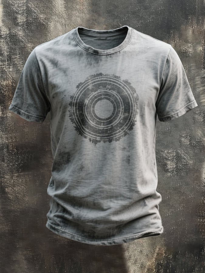 Men's retro print T-shirt with washed chest, round neck, short sleeves