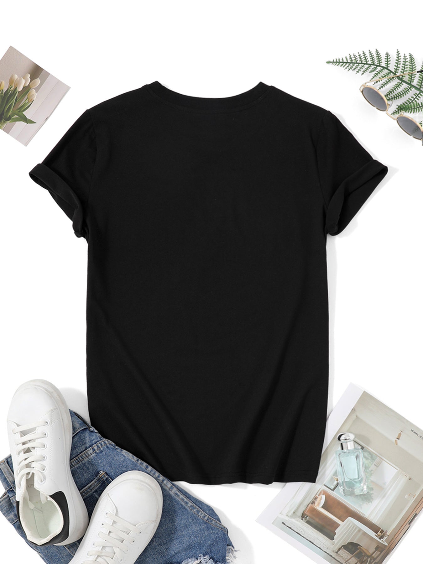 Cute Hugging Cats Printed T-Shirt