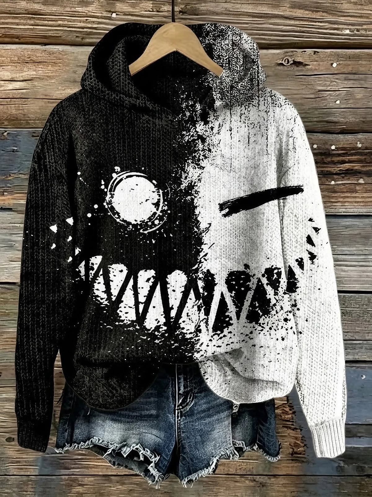 Women's Halloween Smiley Face Print Sweater