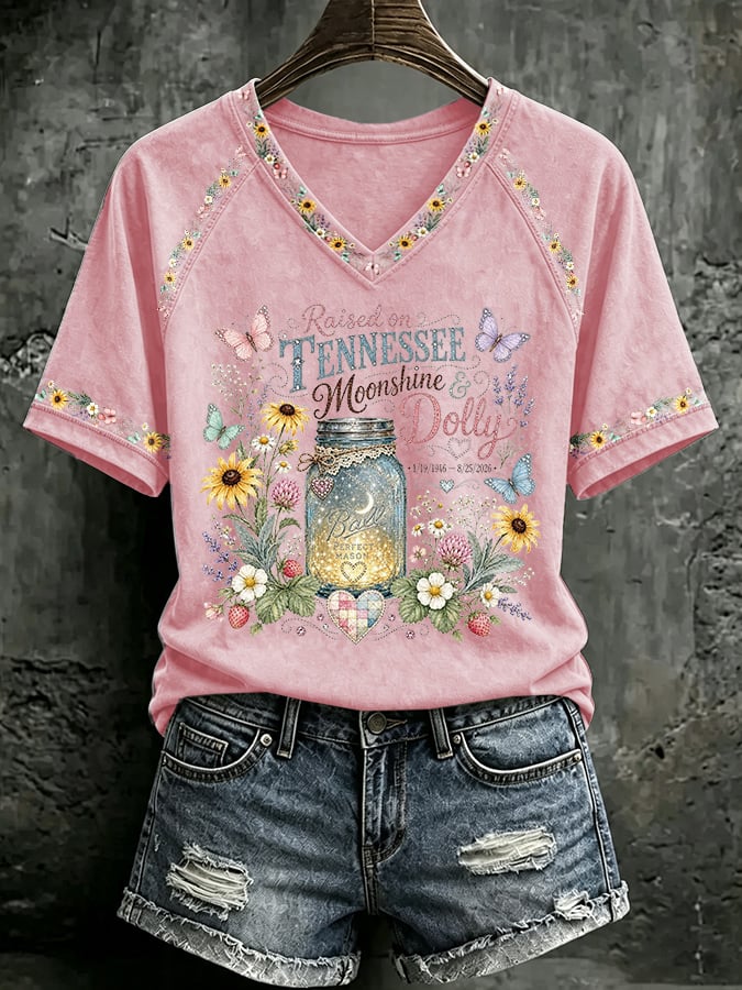 V Neck Retro Raised On Tennessee Moonshine Print T-Shirt