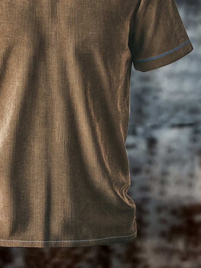 Men's vintage style V-neck short sleeve t-shirt