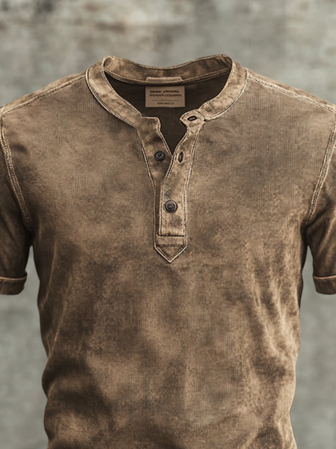Men's vintage-style Henley print short-sleeved T-shirt