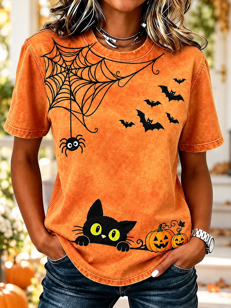 Women's Halloween Black Cat, Spider Web And Bats Casual T-shirt