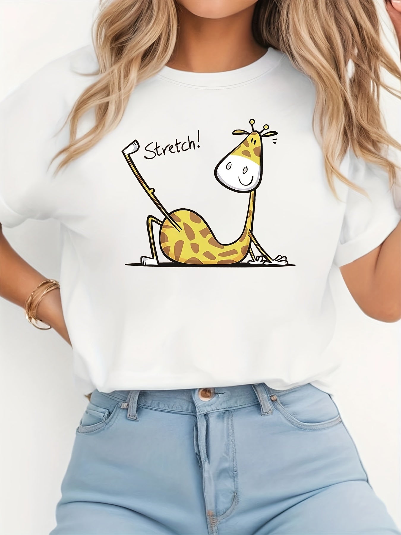 Cartoon Giraffe Round Neck T-Shirt