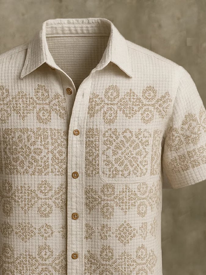 Fashionable short-sleeved shirt with crochet pattern for men