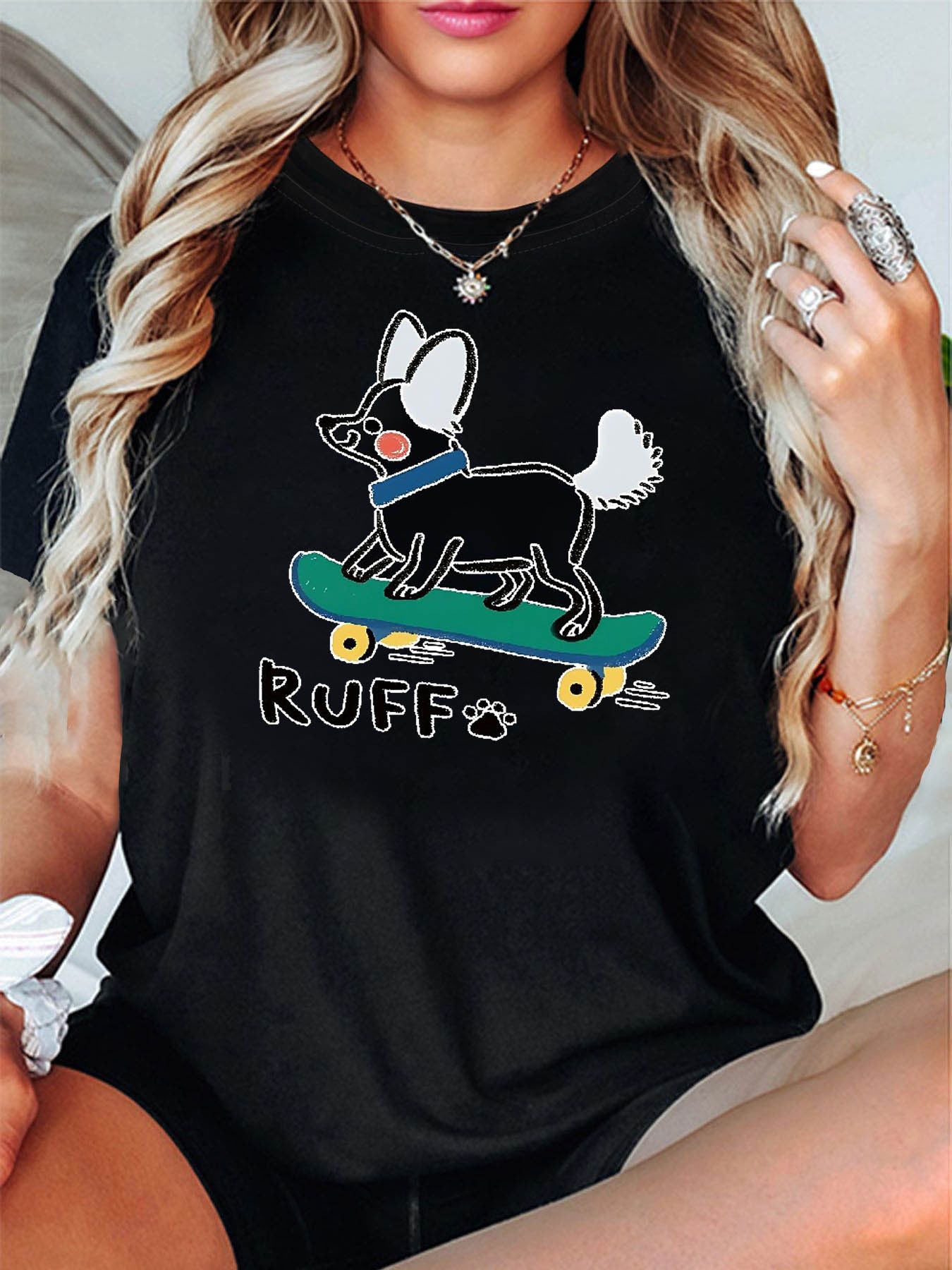 Cute Skater Dog Graphic T-Shirt