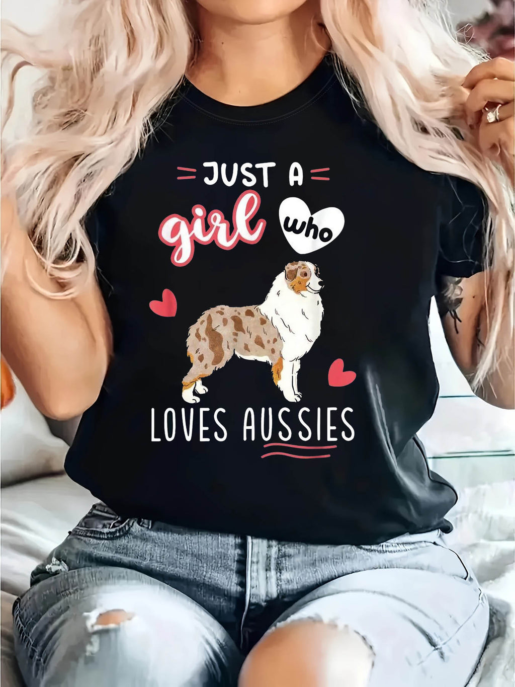 Aussie Dog Graphic Round Neck T-Shirt