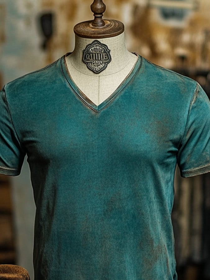 Men's vintage style V-neck short sleeve t-shirt