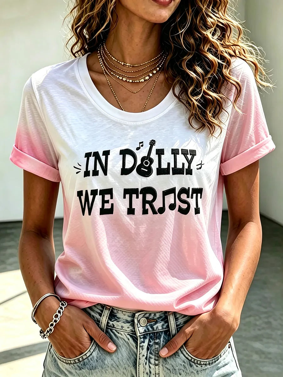 Women's The Queen of Country Print Casual T-Shirt