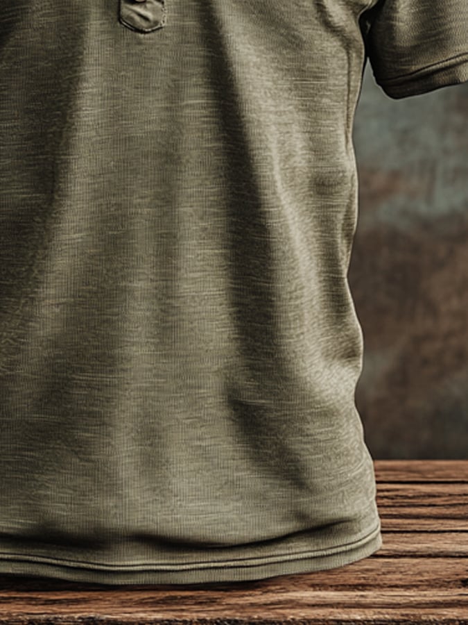 Men's vintage-style Henley print short-sleeved T-shirt