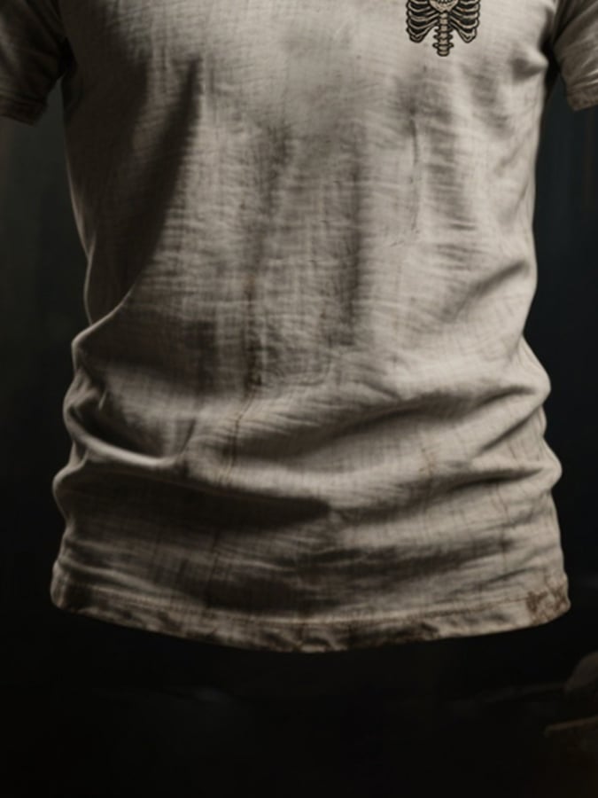 Men's crew neck t-shirt with contrasting skull stitching in vintage style